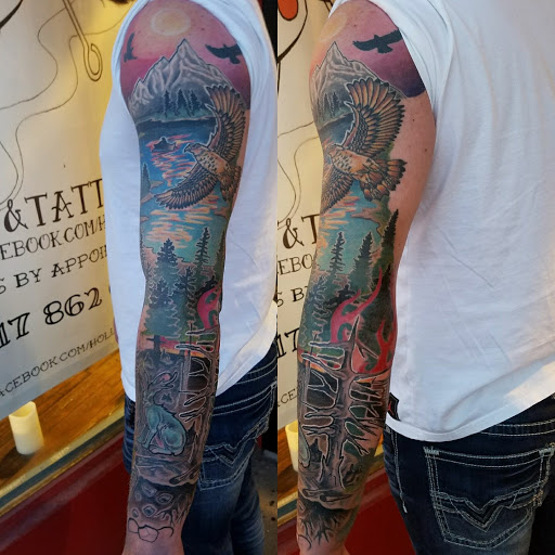 Tattoo Shop «Moth Studio», reviews and photos, 428 W Commercial St, Springfield, MO 65803, USA