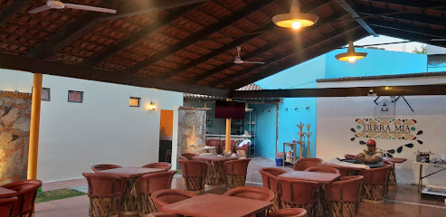 Tierra Mía 'Restaurante Mexicano'
