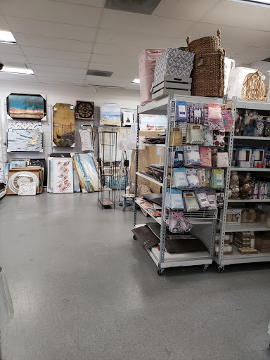 Home Goods Store «Tuesday Morning», reviews and photos, 220 W 29th St, Pueblo, CO 81008, USA