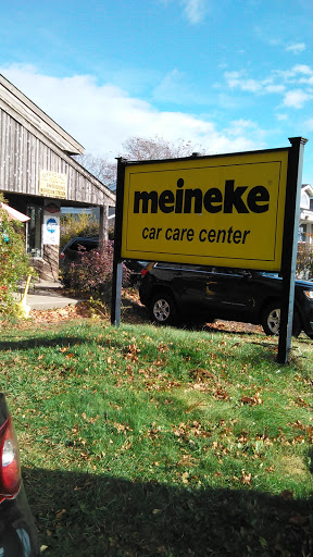 Auto Repair Shop «Meineke Car Care Center», reviews and photos, 75 County Rd 39, Southampton, NY 11968, USA