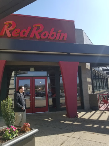 Shopping Mall «Charlottesville Fashion Square», reviews and photos, 1600 Rio Rd E, Charlottesville, VA 22901, USA