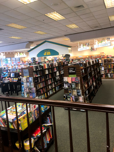 Book Store «Barnes & Noble», reviews and photos, 2900 Peachtree Rd NW #310, Atlanta, GA 30305, USA