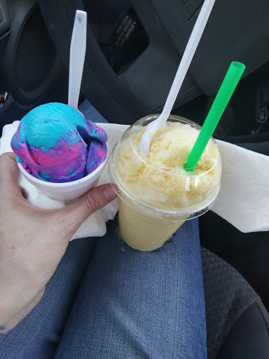 Florist «Floreria Eliza, Raspados, Thrifty Ice Cream, Notary And More», reviews and photos, 4715 E Southern Ave, Phoenix, AZ 85042, USA