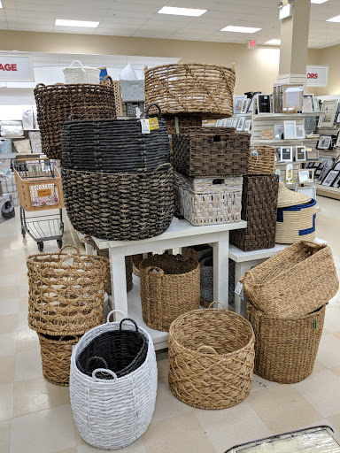 Department Store «HomeGoods», reviews and photos, 1154 S Rochester Rd, Rochester, MI 48307, USA