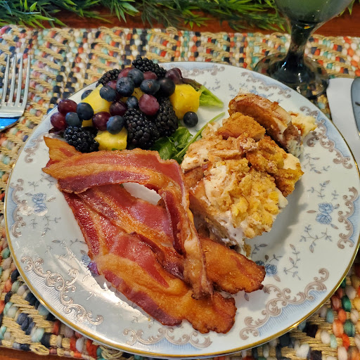 Lodge «The Farmhouse Inn», reviews and photos, 108 W Swan St, Centerville, TN 37033, USA