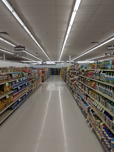 Grocery Store «Fareway Grocery», reviews and photos, 831 S Oak Ave, Owatonna, MN 55060, USA