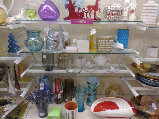 Department Store «HomeGoods», reviews and photos, 11100 W Burleigh St #140, Wauwatosa, WI 53222, USA