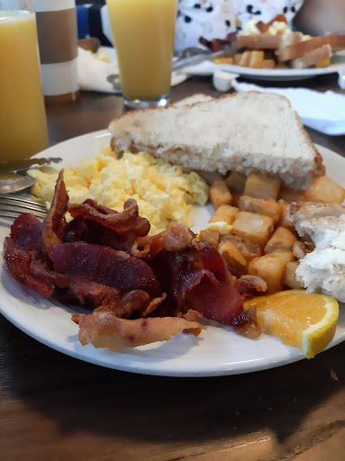 Hotel «Courtyard by Marriott Orlando Lake Buena Vista at Vista Centre», reviews and photos, 8501 Palm Pkwy, Orlando, FL 32836, USA