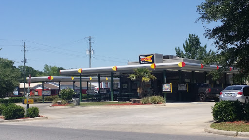 Sonic Drive-In, 4001 US-90, Pace, FL 32571, USA, 