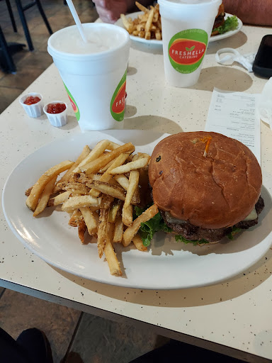 American Restaurant «Freshella Kitchen», reviews and photos, 7145 John W. Carpenter Fwy Suite A, Dallas, TX 75247, USA