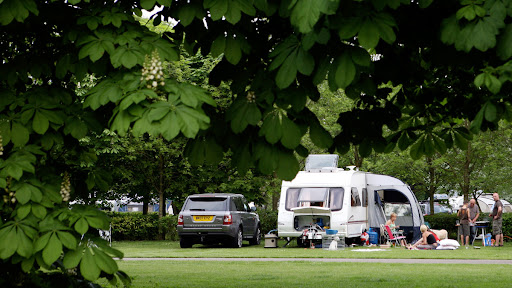 Cirencester Park Caravan and Motorhome Club Campsite