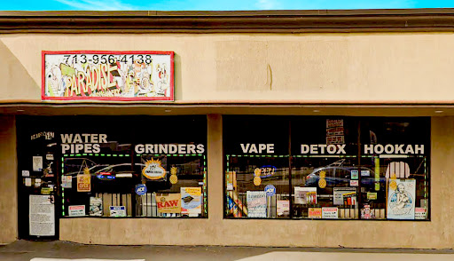 Paradise Smoke Shop, 3410 W 34th St, Houston, TX 77018, USA, 