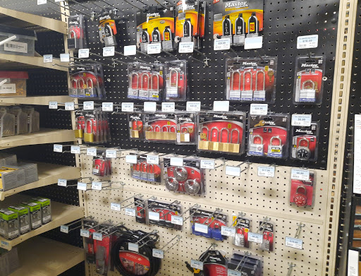 Home Improvement Store «Tractor Supply Co.», reviews and photos, 8447 FL-54, New Port Richey, FL 34655, USA