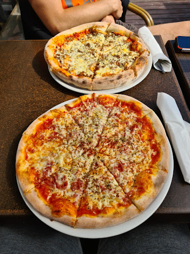 Anmeldelser af Milan Pizza Frederikshavn i Frederikshavn - Restaurant