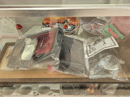 Thrift Store «Village Discount Outlet Store 06», reviews and photos, 2706 165th St, Hammond, IN 46323, USA