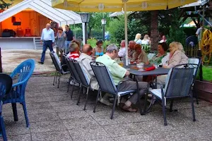 Blattlaus Adlershof Garten Restaurant image