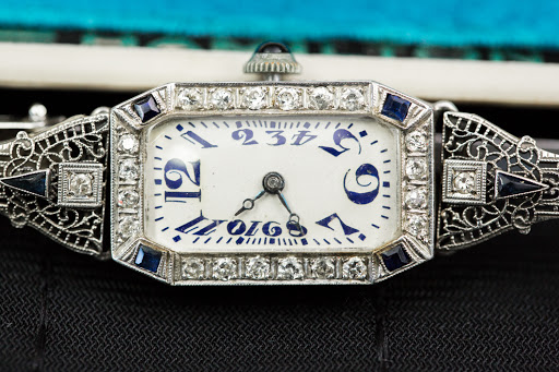 Jewelry Store «Albany Guns Coins & Jewelry», reviews and photos, 1225 Pacific Blvd SE, Albany, OR 97321, USA