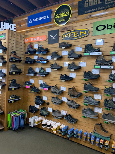 Sporting Goods Store «Backpackers Shop Of Ohio Canoe Adventures», reviews and photos, 5128 Colorado Ave, Village of Sheffield, OH 44054, USA