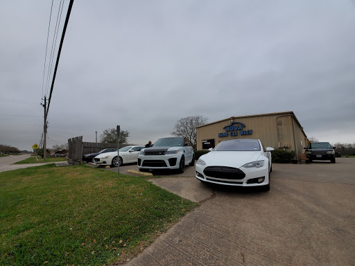 Aqua Hand Car Wash And Detail Center en Friendswood