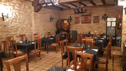 Restaurante Sidrería Casa Armendáriz - C. Navarro Villoslada, 15, 31230 Viana, Navarra, Spain