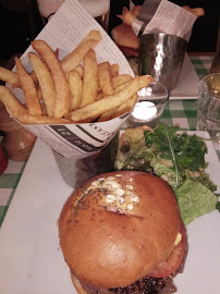 Hamburger du Restaurant La Fée Verte à Paris - n°7