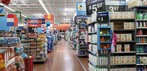 Department Store «Walmart Supercenter», reviews and photos, 4700 135th St, Crestwood, IL 60445, USA