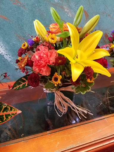 Florist «Four Seasons Florist», reviews and photos, 3482 Drusilla Ln Ste. G, Baton Rouge, LA 70809, USA