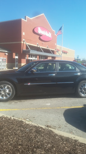 Grocery Store «Strack & Van Til», reviews and photos, 115 Sibley St, Hammond, IN 46320, USA