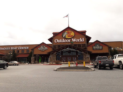 Sporting Goods Store «Bass Pro Shops», reviews and photos, 3501 Paxton St, Harrisburg, PA 17111, USA