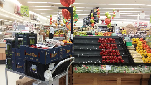 Supermarket «Hy-Vee», reviews and photos, 2100 N Broadway, Yankton, SD 57078, USA