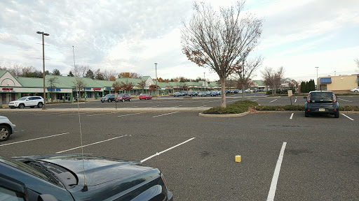 Shopping Mall «Larchmont Commons Shopping Center», reviews and photos, 3103-3117 NJ-38, Mt Laurel, NJ 08054, USA
