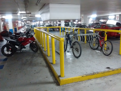 Estacionamiento de bicicleta Mall subterraneo