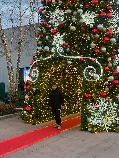 Shopping Mall «Cross County Shopping», reviews and photos, 8000 Mall Walk, Yonkers, NY 10704, USA