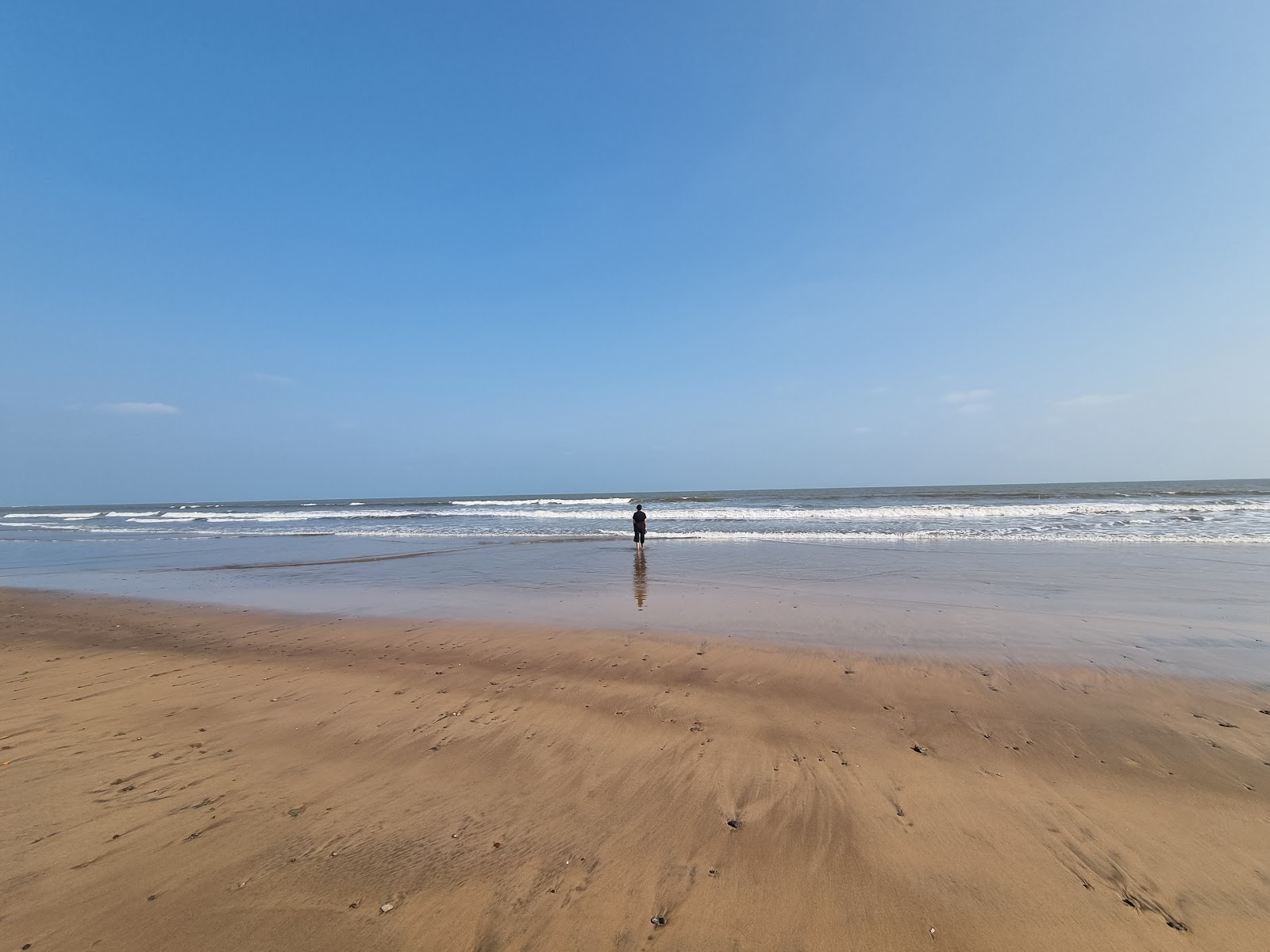 Hamsaladeevi Beach的照片 带有长直海岸