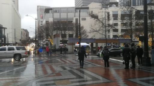 Clothing Store «Abercrombie & Fitch», reviews and photos, 1531 4th Ave, Seattle, WA 98101, USA