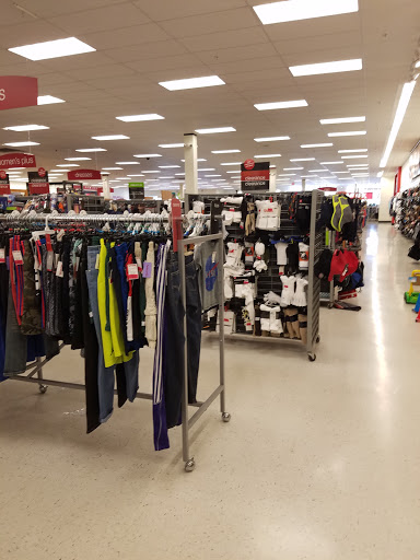 Department Store «T.J. Maxx & HomeGoods», reviews and photos, 715 E Dundee Rd, Palatine, IL 60074, USA
