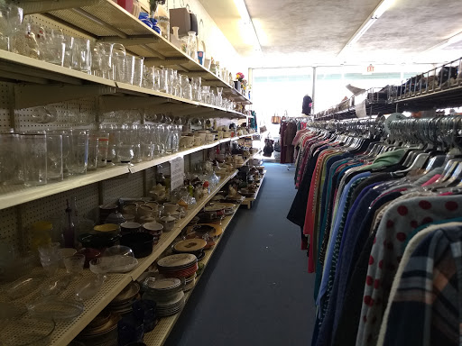 Thrift Store «Village Thrift», reviews and photos, 12436 Warwick Blvd, Newport News, VA 23606, USA