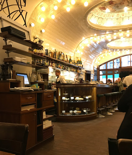 Le Lion • Bar de Paris
