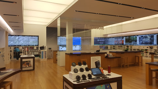 Computer Store «Microsoft Store - Scottsdale Fashion Square», reviews and photos, 7014 E Camelback Rd #1288, Scottsdale, AZ 85251, USA