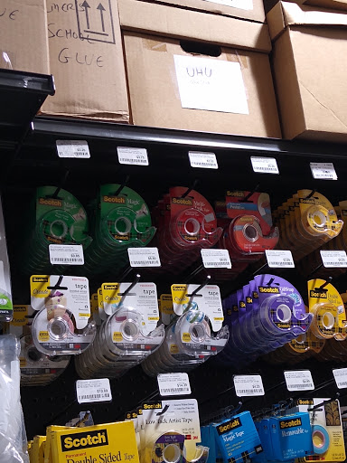 Art Supply Store «Blick Art Materials», reviews and photos, 168 Glen Cove Rd, Carle Place, NY 11514, USA