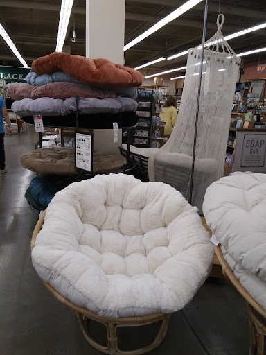 Furniture Store «Cost Plus World Market», reviews and photos, 1725 Maple Ave, Evanston, IL 60201, USA