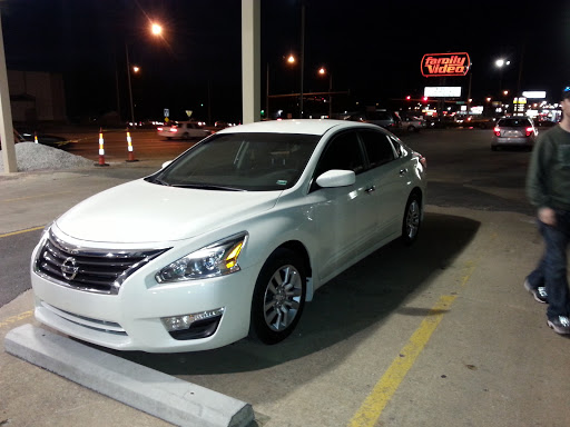 Used Car Dealer «Never Say No Auto», reviews and photos, 1418 N Glenstone Ave, Springfield, MO 65802, USA