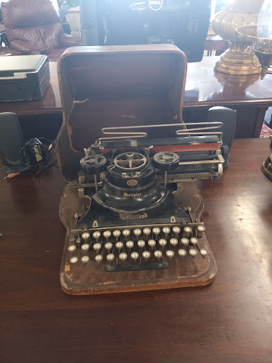 Thrift Store «Thrift Bargain and More», reviews and photos, 1470 N Beale Rd, Marysville, CA 95901, USA