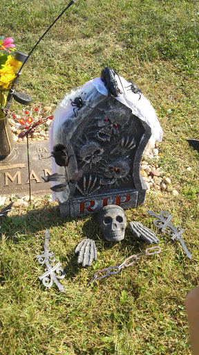 Funeral Home «Floral Hills Memorial Gardens», reviews and photos, 5336 Old Taylor Mill Rd, Taylor Mill, KY 41015, USA