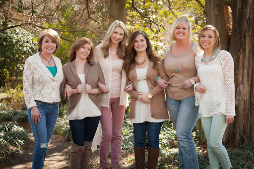 Hair Salon «Fringe Hair Salon», reviews and photos, 88 Hampton St, McDonough, GA 30253, USA