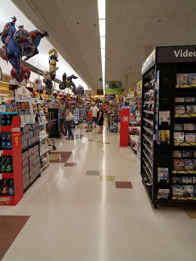 Grocery Store «Stop & Shop», reviews and photos, 2350 N Ocean Ave, Farmingville, NY 11738, USA