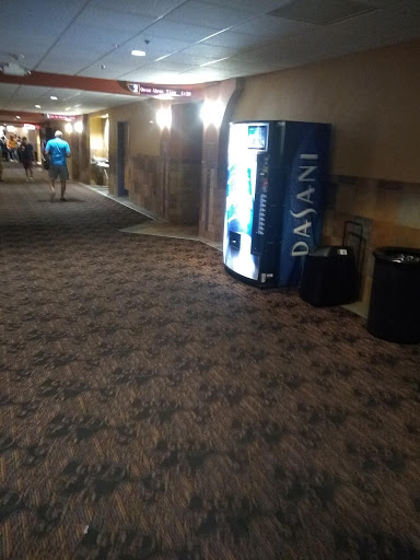 Movie Theater «Regal Galleria Mall Stadium 16», reviews and photos, 2001 S Rd, Poughkeepsie, NY 12601, USA