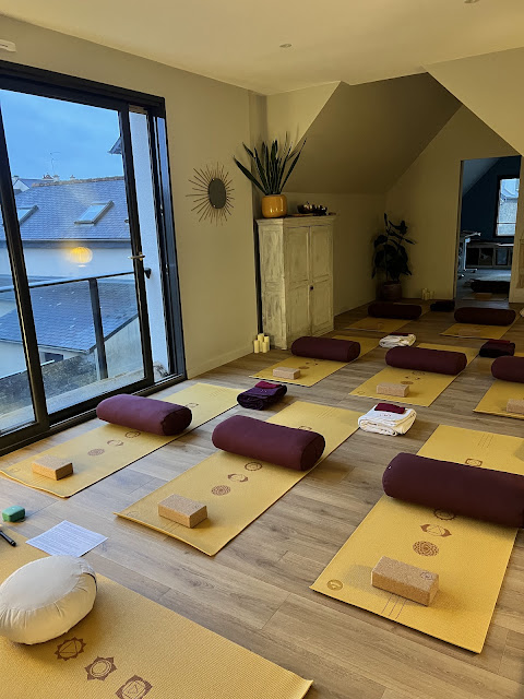Surya Ragazza|Professeur De Yoga Rennes