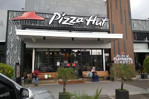 Pizza Hut Ristorante image