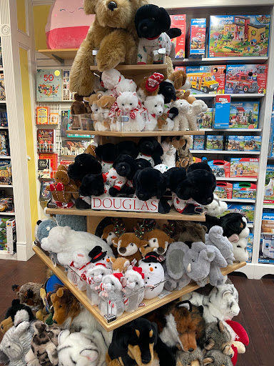 Toy Store «Island Treasure Toys Yarmouth», reviews and photos, 805 US-1, Yarmouth, ME 04096, USA